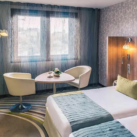 Mercure Angers Centre De Congres Exterior photo